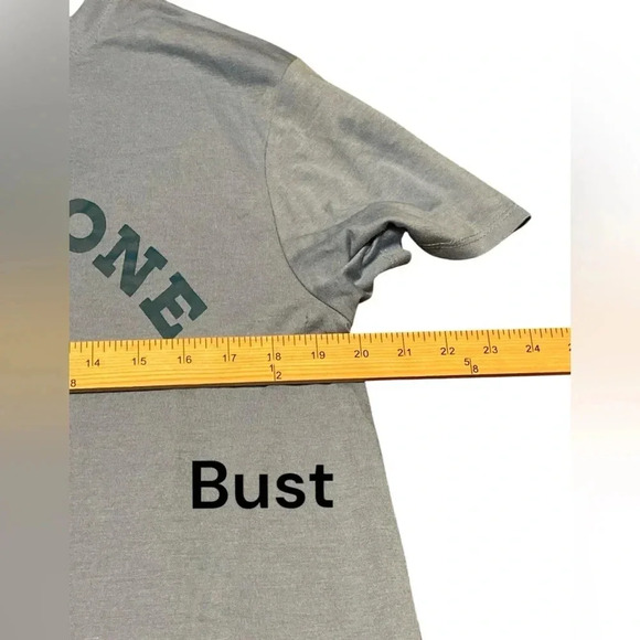 Blue Yellowstone women’s short sleeve T-shirt size XXL - Picture 4 of 5